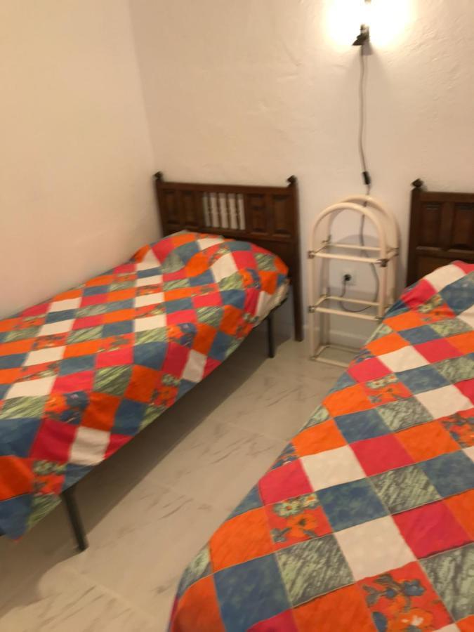Casa-H -Pequeno Conjunto Casas Adosados Apartment La Caleta-Guardia Luaran gambar